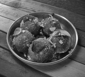 Desi ghee Churma Laddu (5 Nos)