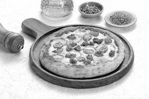 Tandoori Chicken Pizza