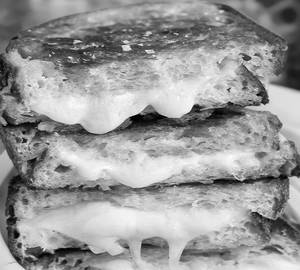 Egg-veggies Cheese sandwich