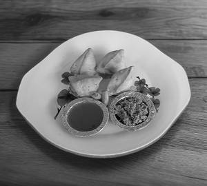 Junior Samosa (4 Nos)