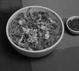 Schezwan Noodles  [Egg]