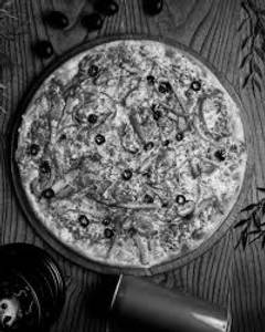 Tangy Achari Pizza
