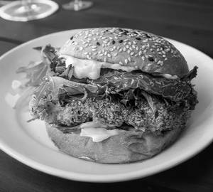 Messy Bbq Chicken Burger