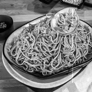 Egg Hakka Noodles Full