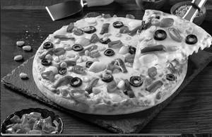 Veg delux pizza