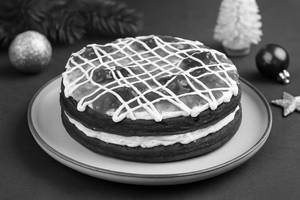 Red Velvet Strawberry Cream Cheese Waffle Cake [Double Layer]