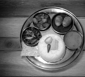 Egg thali