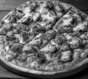 Chicken smooky pizza