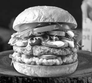 Classic veg burger