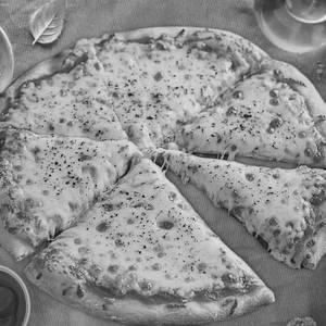 Classic Margherita Pizza