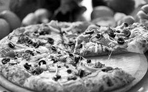Large Roman Veg Pizza