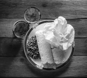 Puttu payar papadam