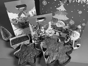Christmas Plum Cake.