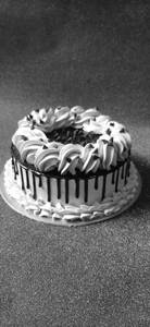 Choco Chips Cream Cake