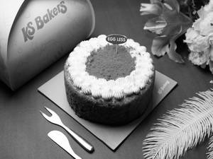 Eggless Red Velvet Cream Cheese Cake 1 Kg