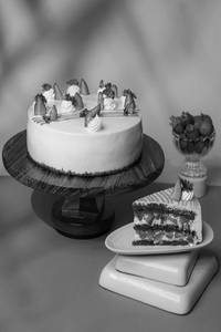 Red Velvet With Strawberry Pastry