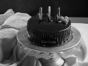 Black Currant Cake