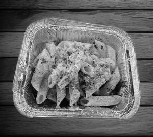 Creamy Alfredo Penne Pasta