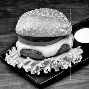 Cheesy Mayo Burger 
