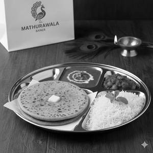 Paneer Paratha Meal