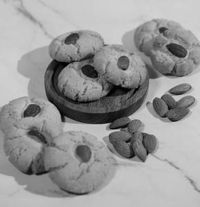 Almond Cookies [12 Pcs]
