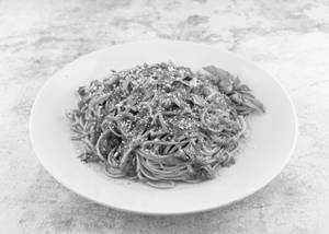 Spaghetti & Soya Chaap Marinara Pasta