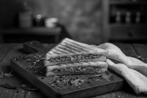 Jain Veg Grill Sandwich