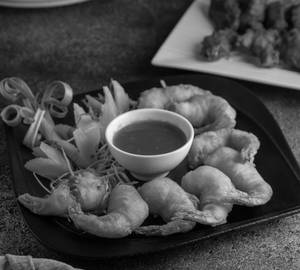 Golden Fried Prawns