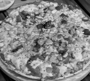 Chicken cheese corn pizza [8 inches]