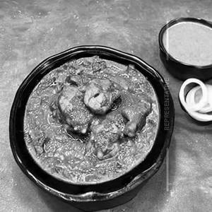 Mattar Palak
