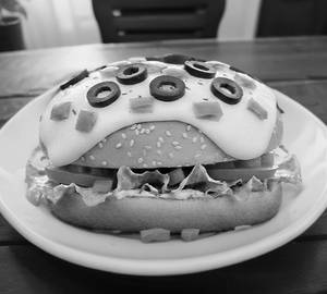 Sneh Burger Pizza