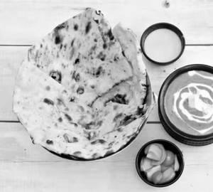 Dal Arhar /Makhani/ With Naan /Paratha/ Rice And Salad