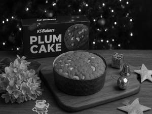 Plum Cake 500 Gms