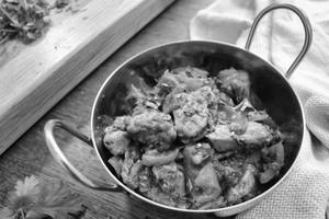 Chicken dopiazam [4 pieces]