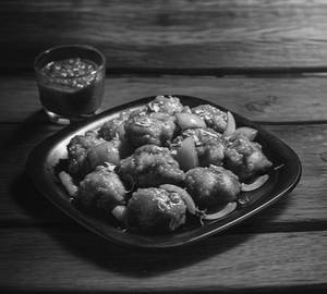 Chilli Chicken [8 Pieces]