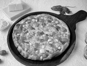 Pizza: Farm Delight Pizza