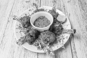 Chicken Lollipop Dry (6 Pcs)