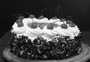 Black Forest Cake ( 1 Pond)