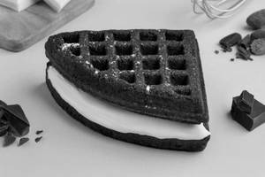 Dark & White Indulgence Waffle