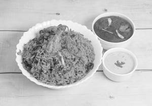 Hyderabadi Chicken Dum Biryani With Gravy