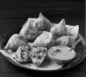 Samosa [2 pieces]