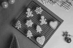 Ginger Cookies (2 Pcs)