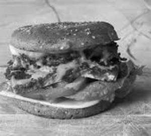 Spicy veggie burger 