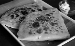 Garlic Lachha Cheese Paratha
