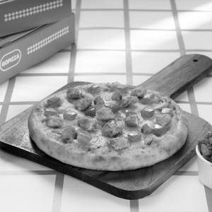 Creamy Chicken Pizza