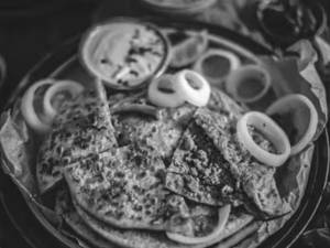 Chilli Chicken Paratha