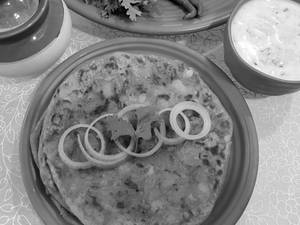 Aloo Achari Paratha