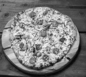 Cota cheese pizza
