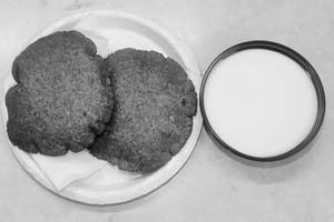 2 Kuttu Poori With Dahi
