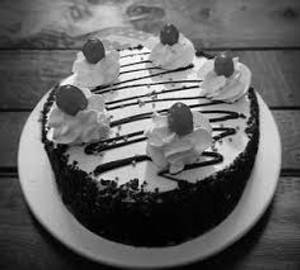 Choco Vanilla Cake [500 Grams] 